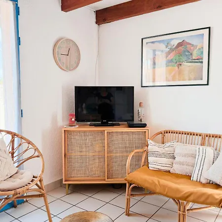 펜션 Duplex La Baleine Bleue 비스카로세